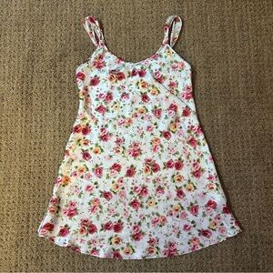 Vintage LA Intimates Women’s Small Floral White Short Satin Slip Dress